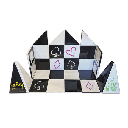 Crayola Black &amp; White Doodle Tiles 35-Piece Magnetic Building Set