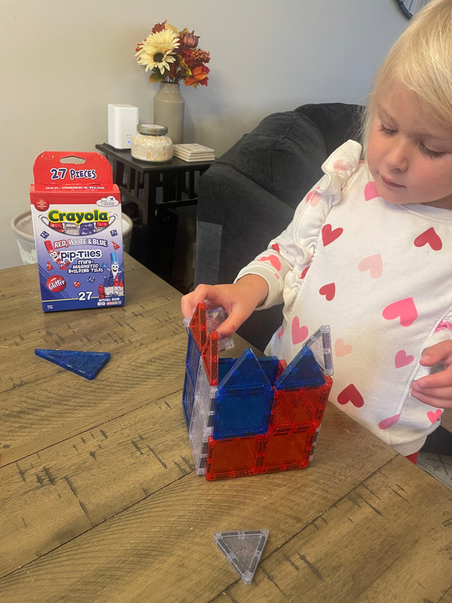 Crayola Red, White &amp; Blue Glitter Mini pip-Tiles 27-Piece Magnetic Building Set