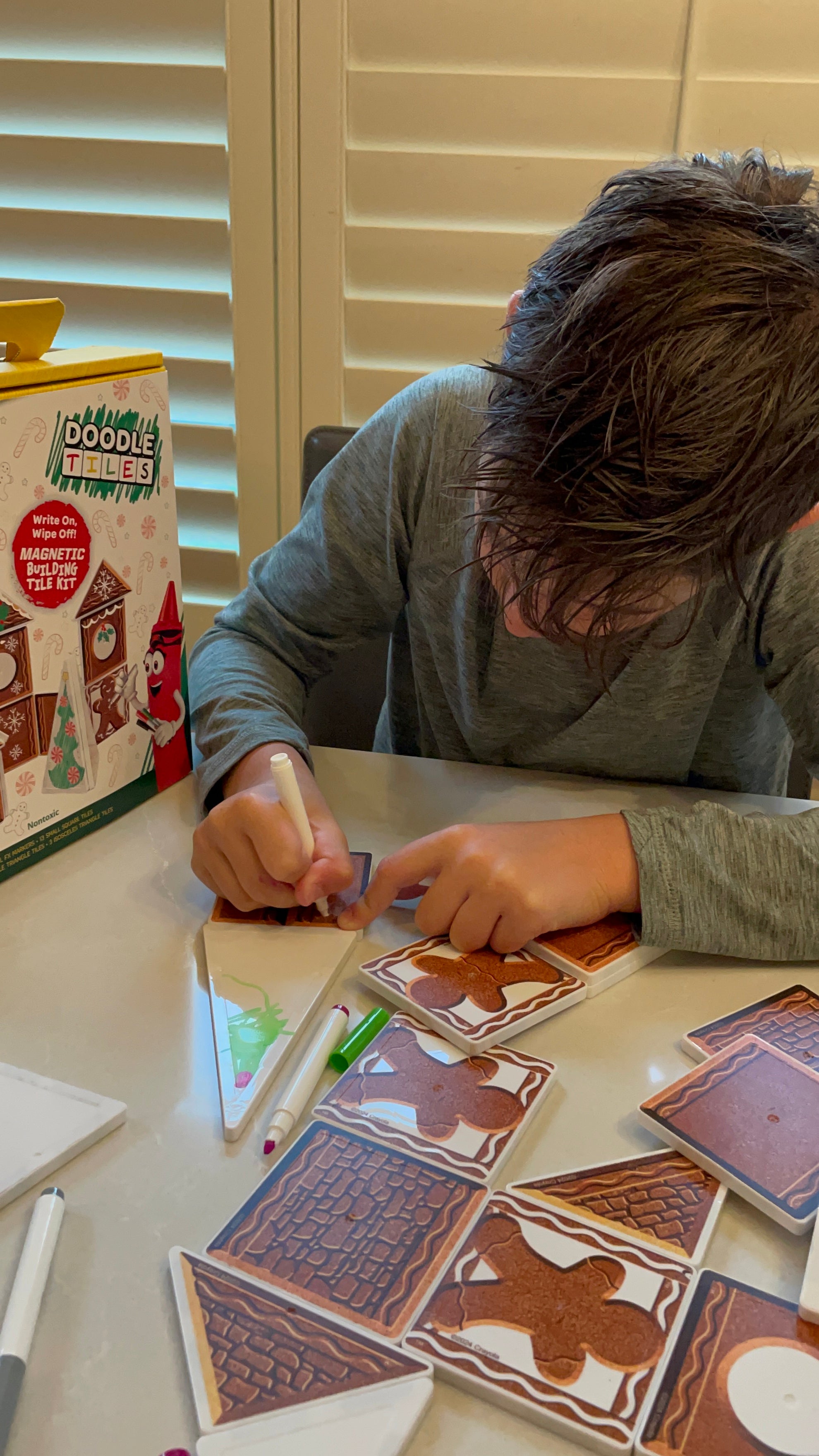 Createon Crayola Doodle Holiday Gingerbread House Magnetic Tiles